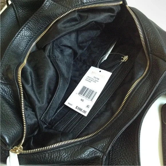 Michael Kors Black and Gold Hobo Bag Pebble Leather - Picture 5 of 7